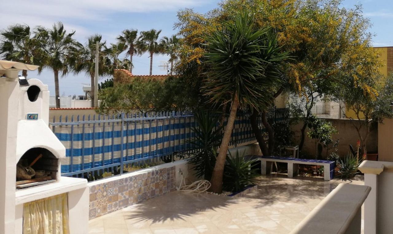 Villa Sunshine Triscina Exterior foto